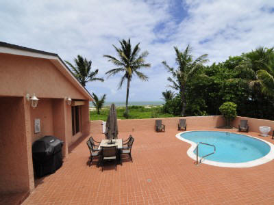 Pool area
